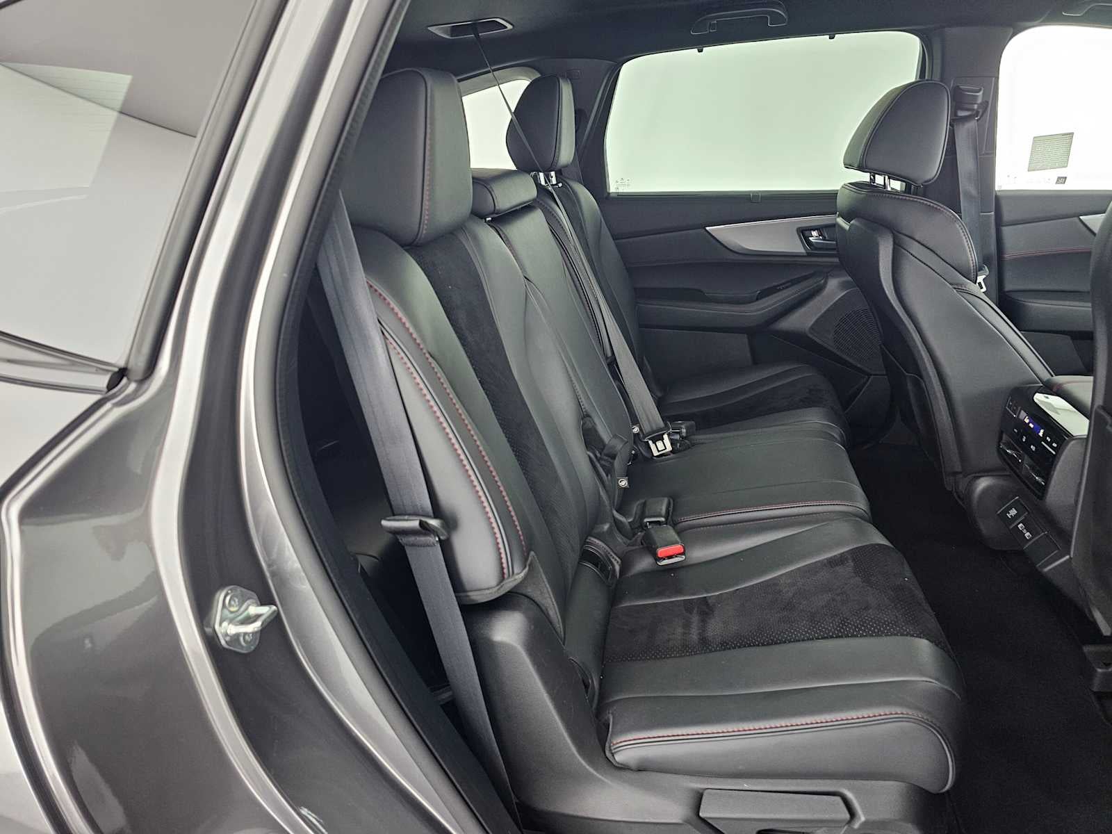 2023 Acura MDX w/A-Spec Package