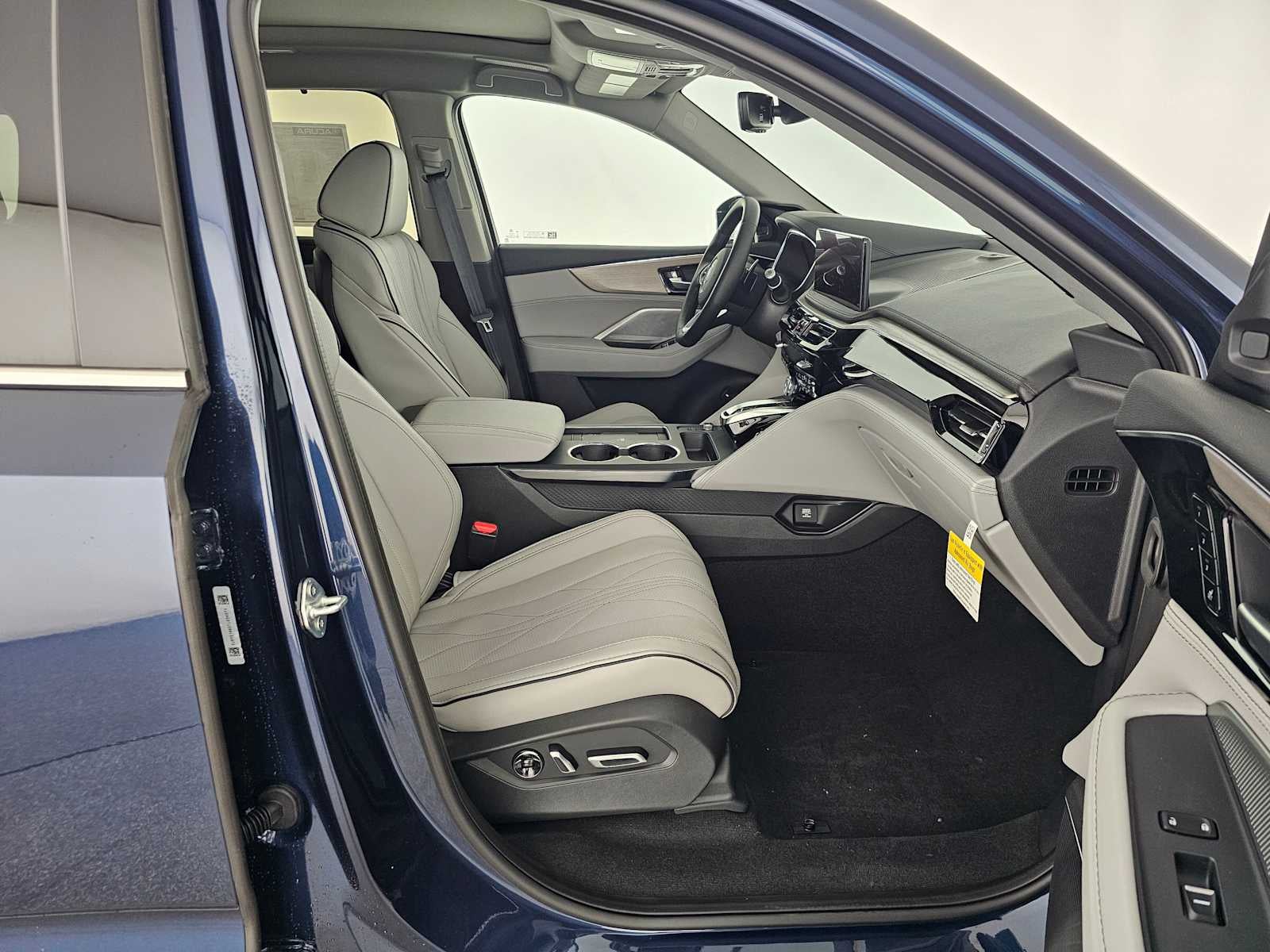 2026 Acura MDX with Advance Package