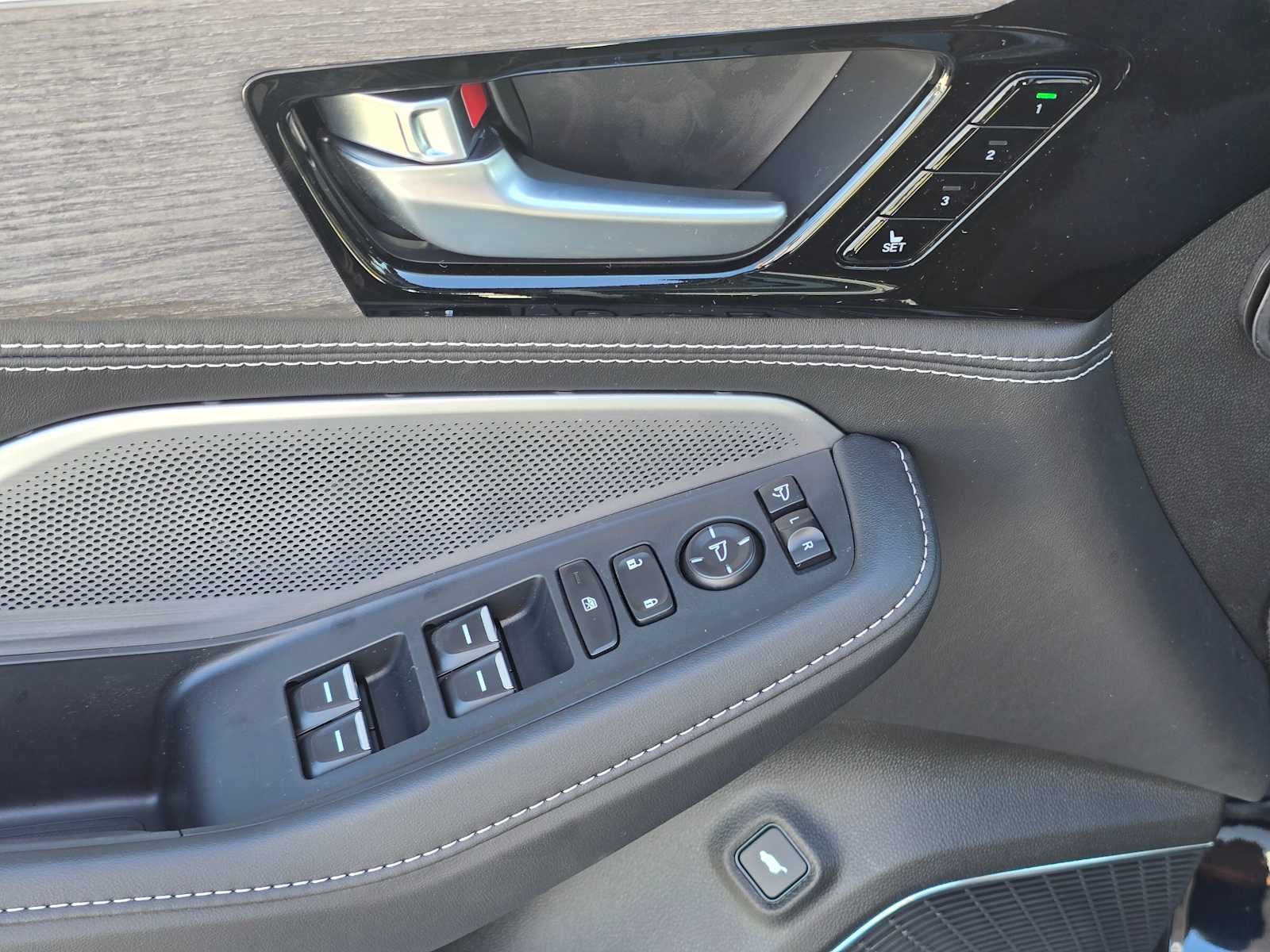 2026 Acura MDX with Advance Package