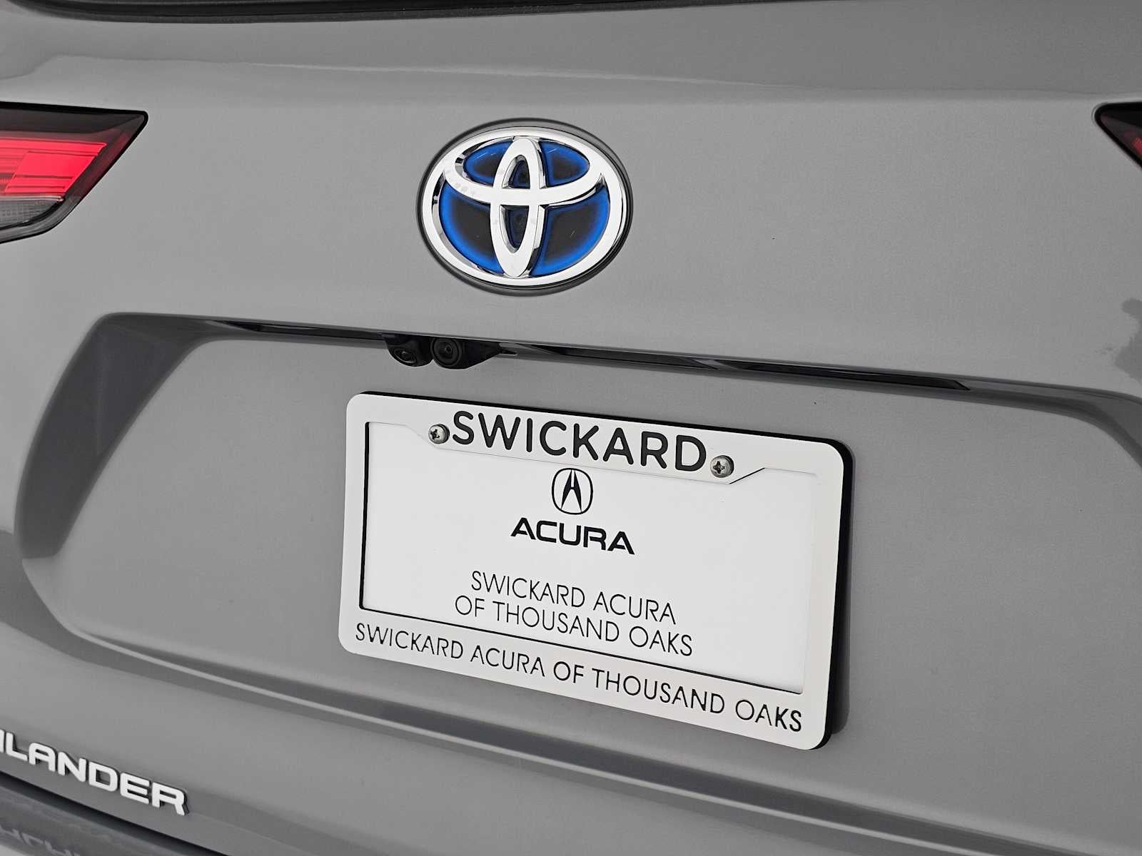 2022 Toyota Highlander Hybrid Bronze Edition