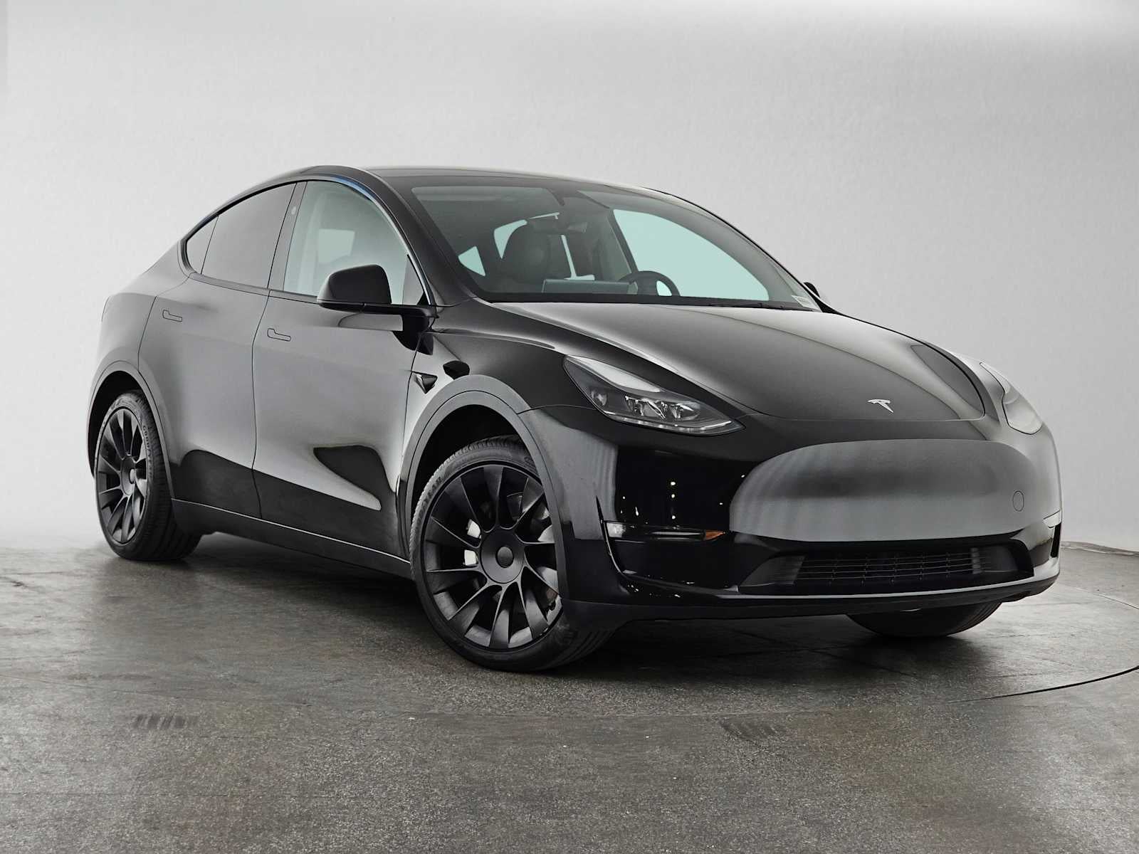 Used 2023 Tesla Model Y Base with VIN 7SAYGDED7PF942627 for sale in Thousand Oaks, CA