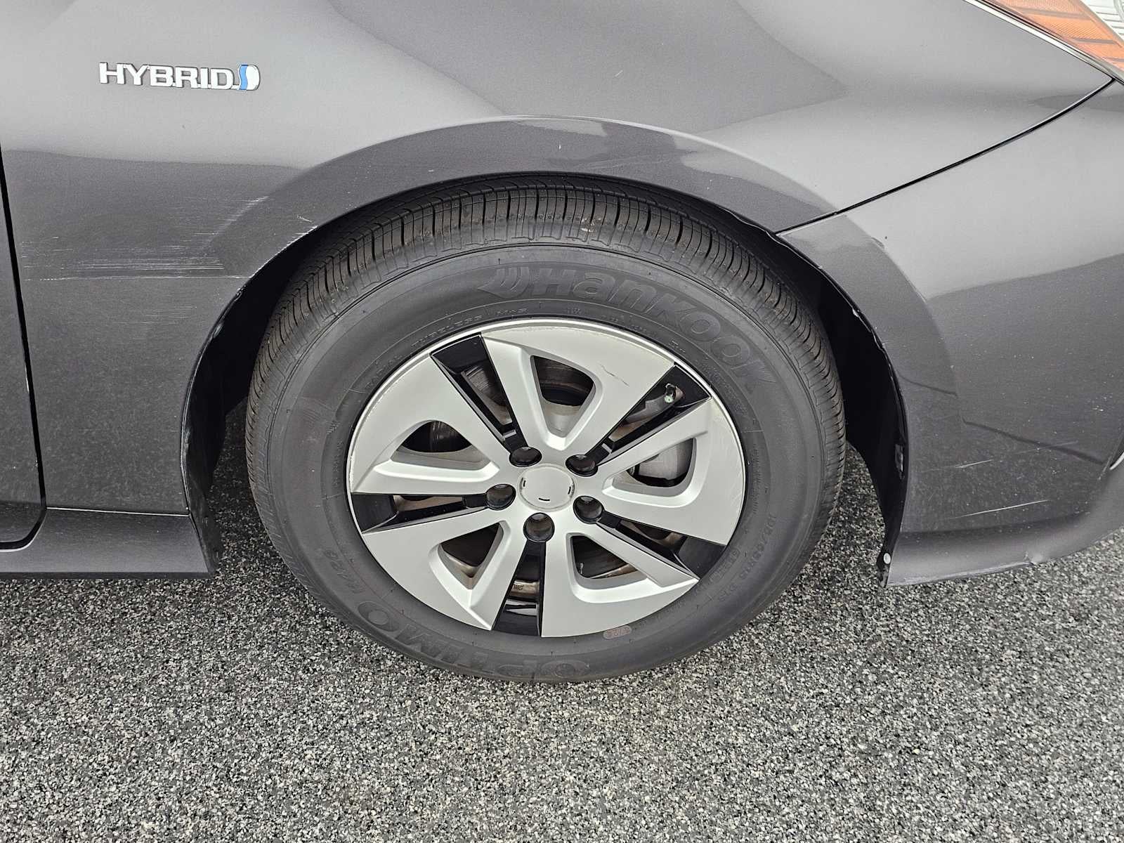 2017 Toyota Prius Four