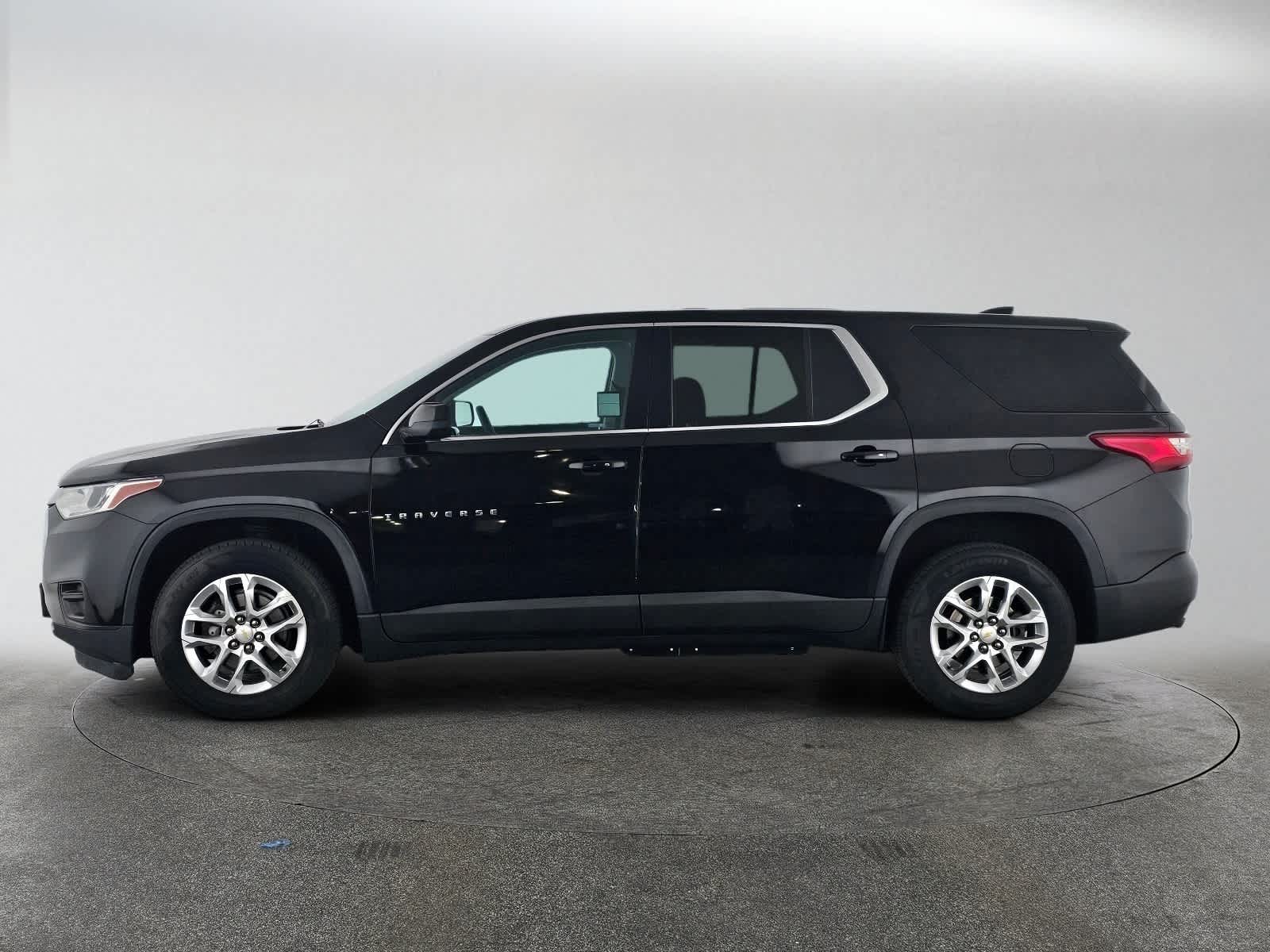 2021 Chevrolet Traverse LS