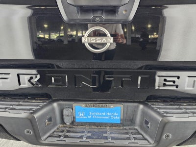 2022 Nissan Frontier SV