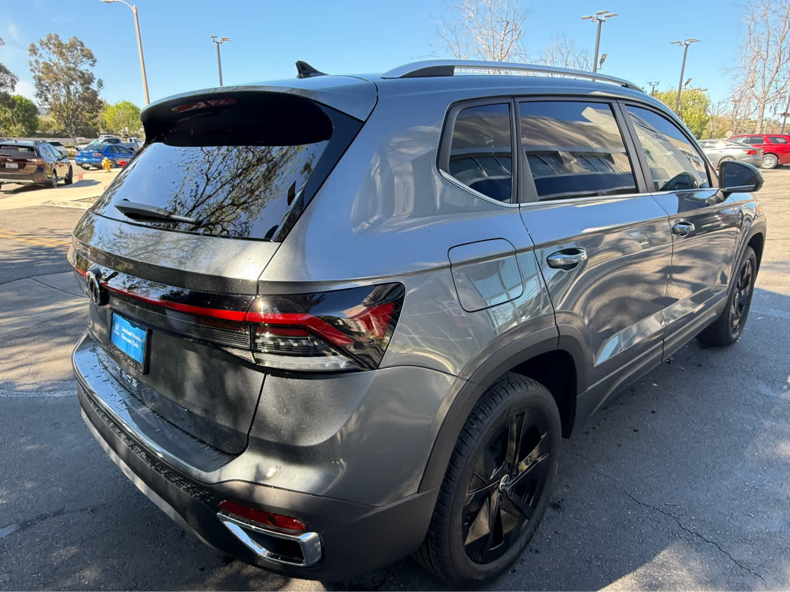 2026 Volkswagen Taos SE