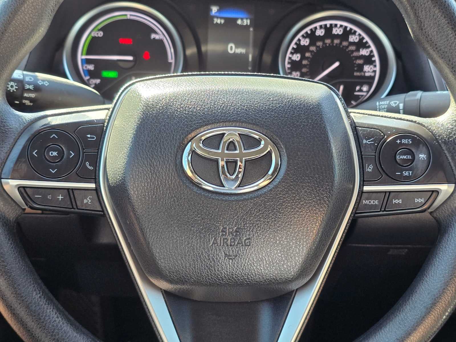 2024 Toyota Camry Hybrid LE
