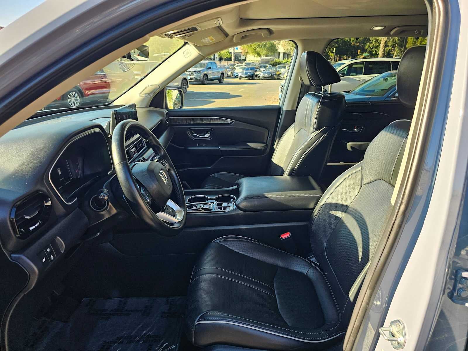 2023 Honda Pilot Elite