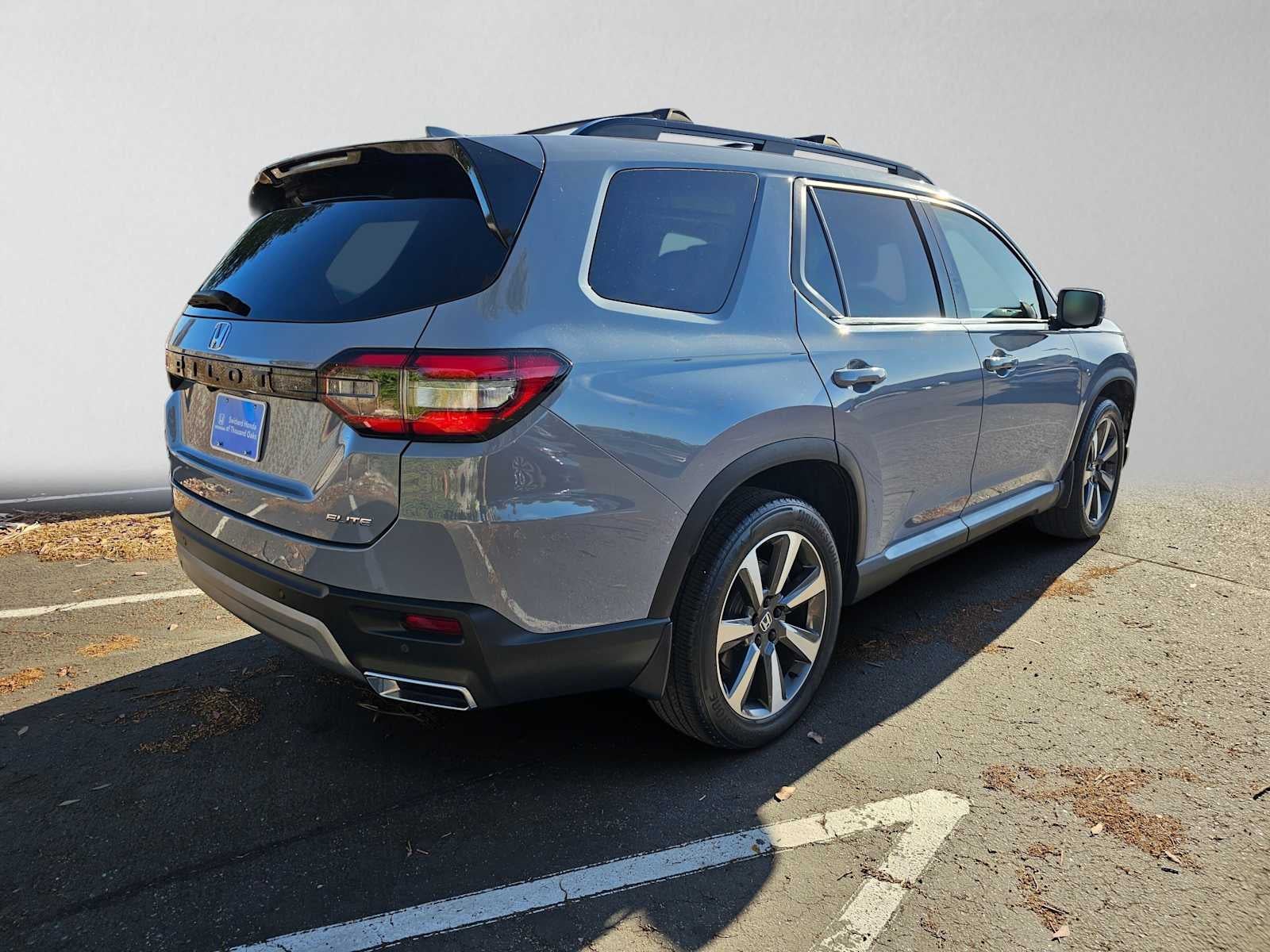2023 Honda Pilot Elite