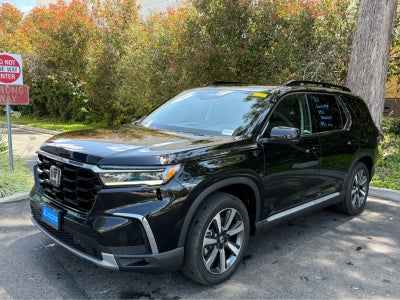 2025 Honda Pilot Touring