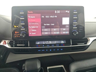 2024 Toyota Sienna LE