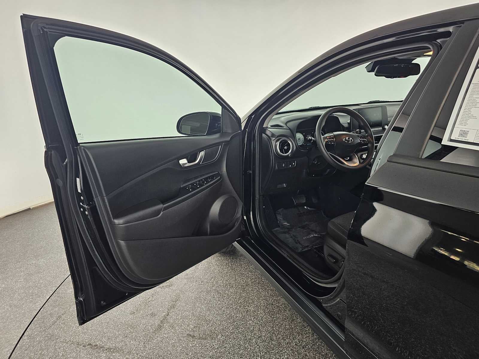 2023 Hyundai Kona Electric SE