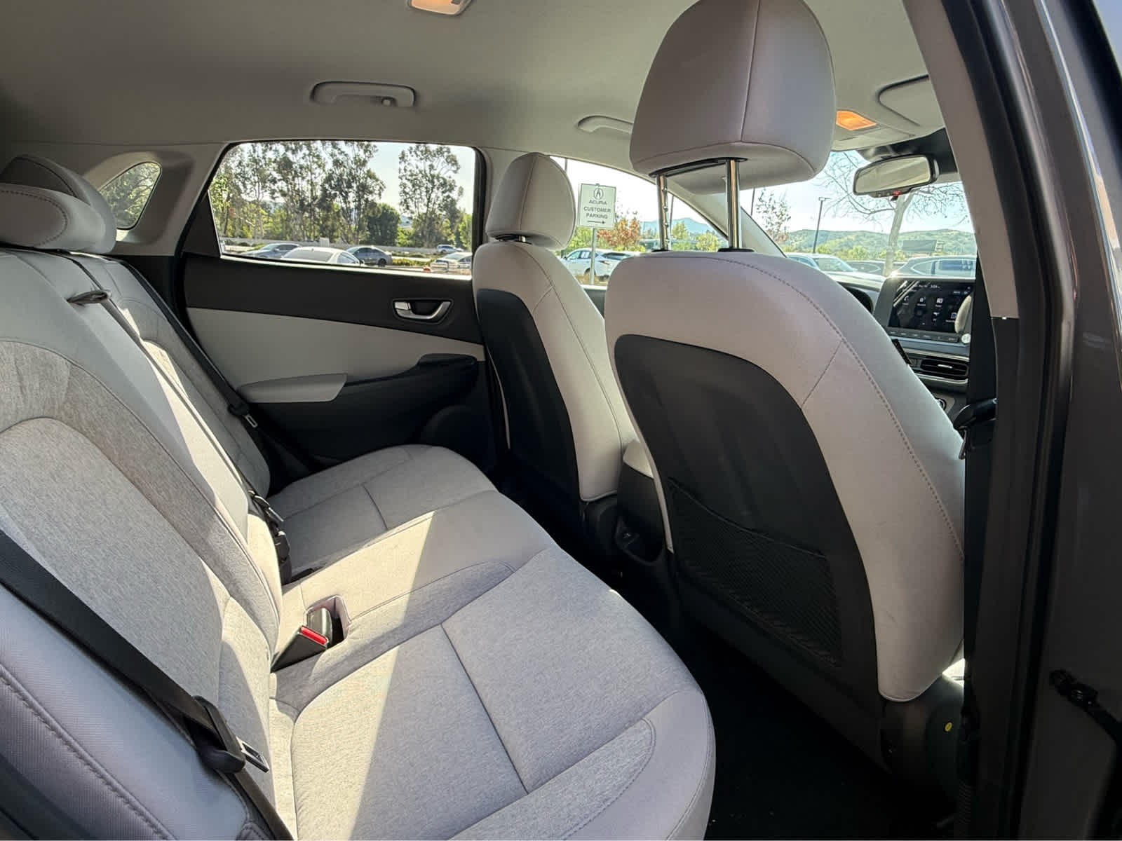 2023 Hyundai Kona Electric SE