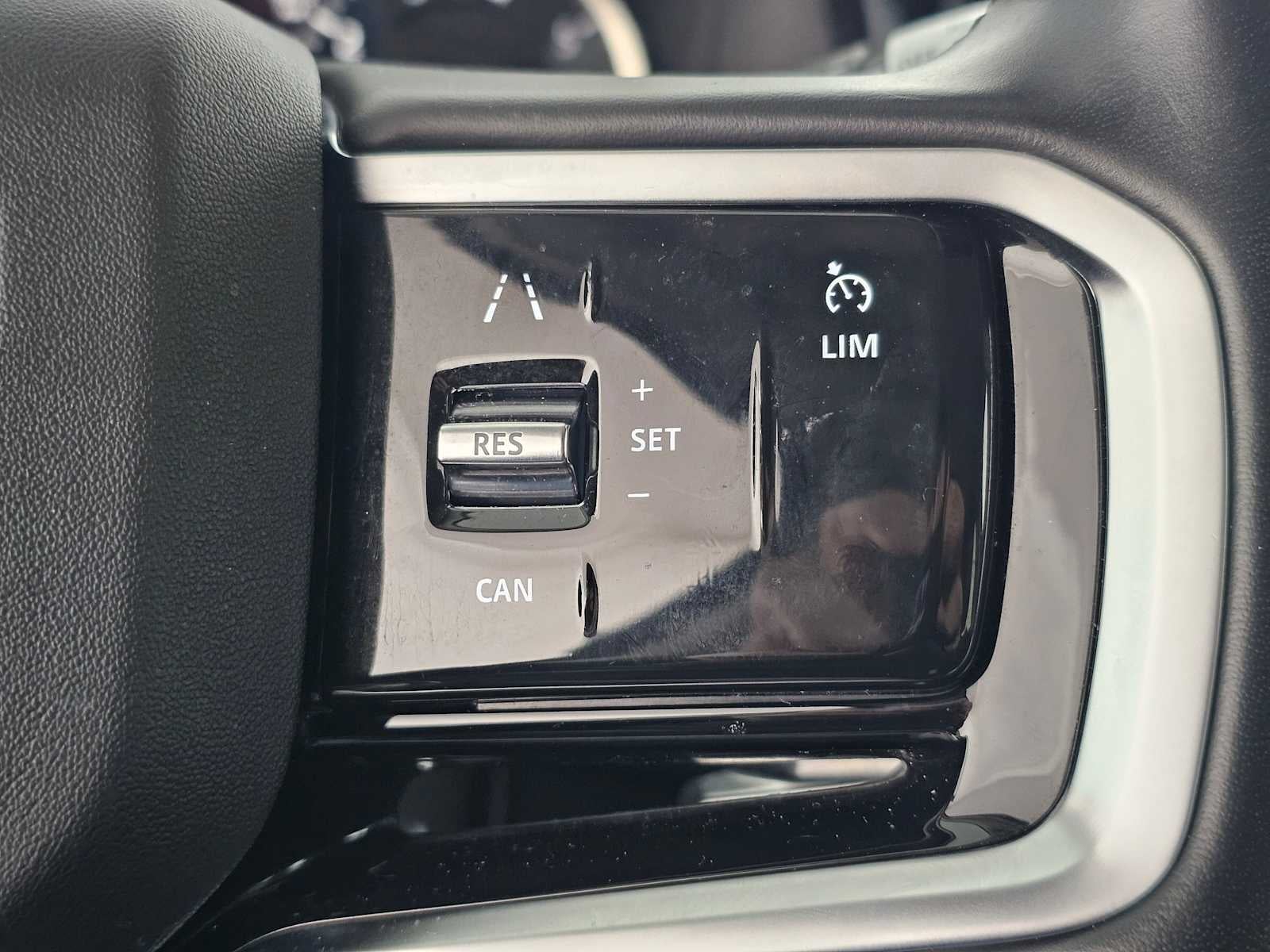 2022 Land Rover Range Rover Velar S