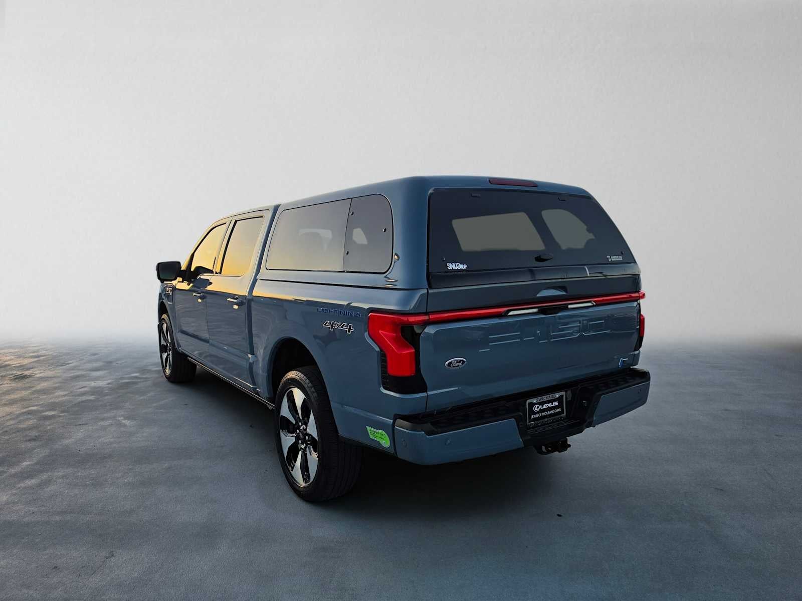 2023 Ford F-150 Lightning Platinum