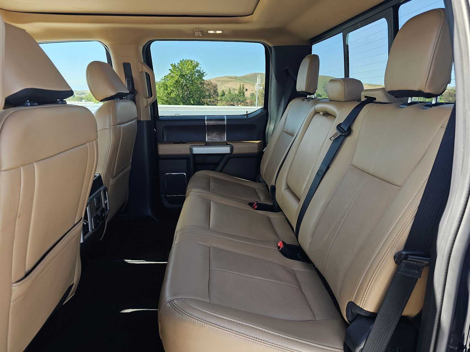 2022 Ford Super Duty F-250 Pickup LARIAT