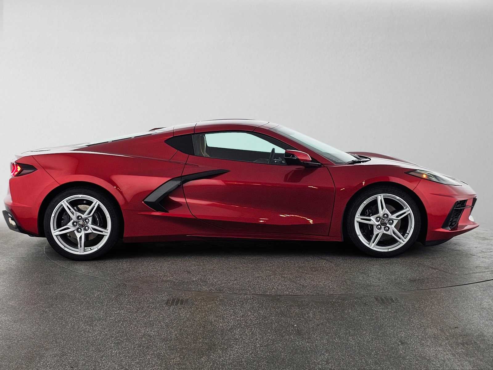 2025 Chevrolet Corvette 2LT