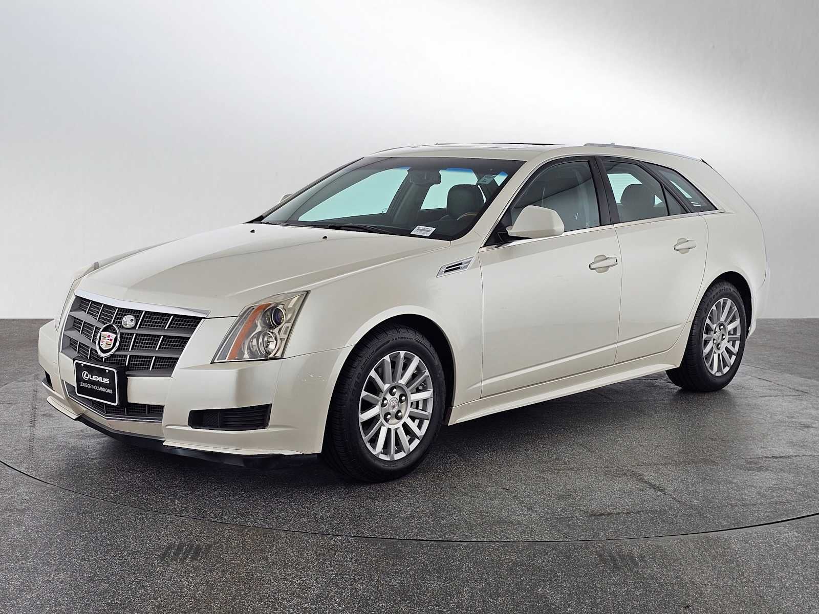 2010 Cadillac CTS Wagon Luxury