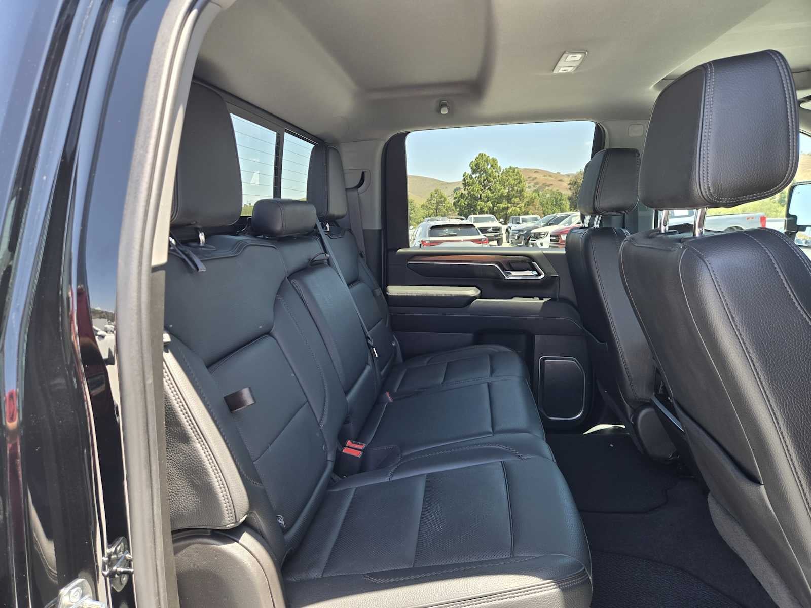 2024 GMC Sierra 2500HD Denali