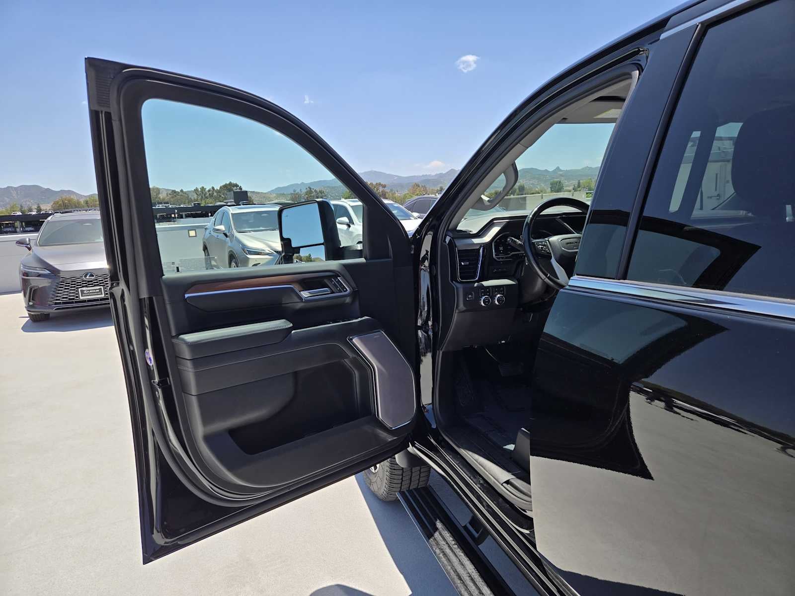 2024 GMC Sierra 2500HD Denali