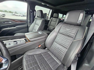 2024 Cadillac Escalade ESV 4WD Premium Luxury Platinum