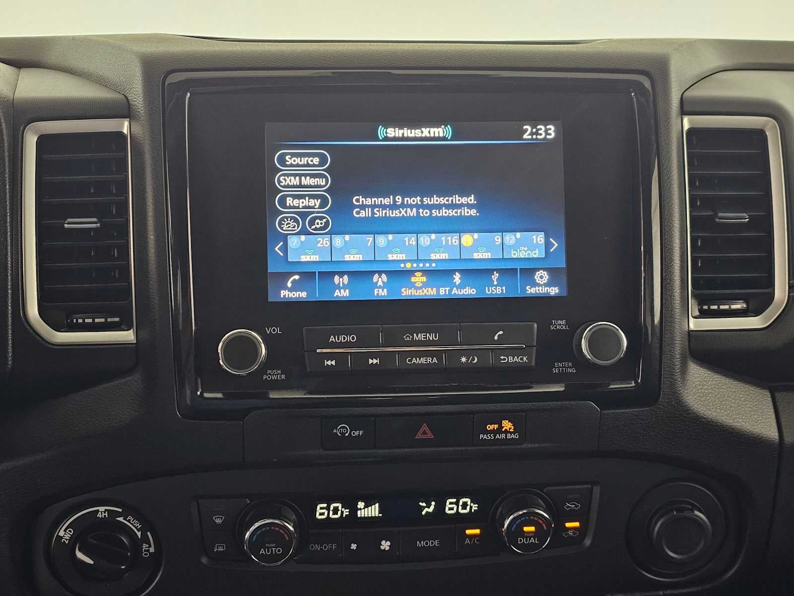 2023 Nissan Frontier SV