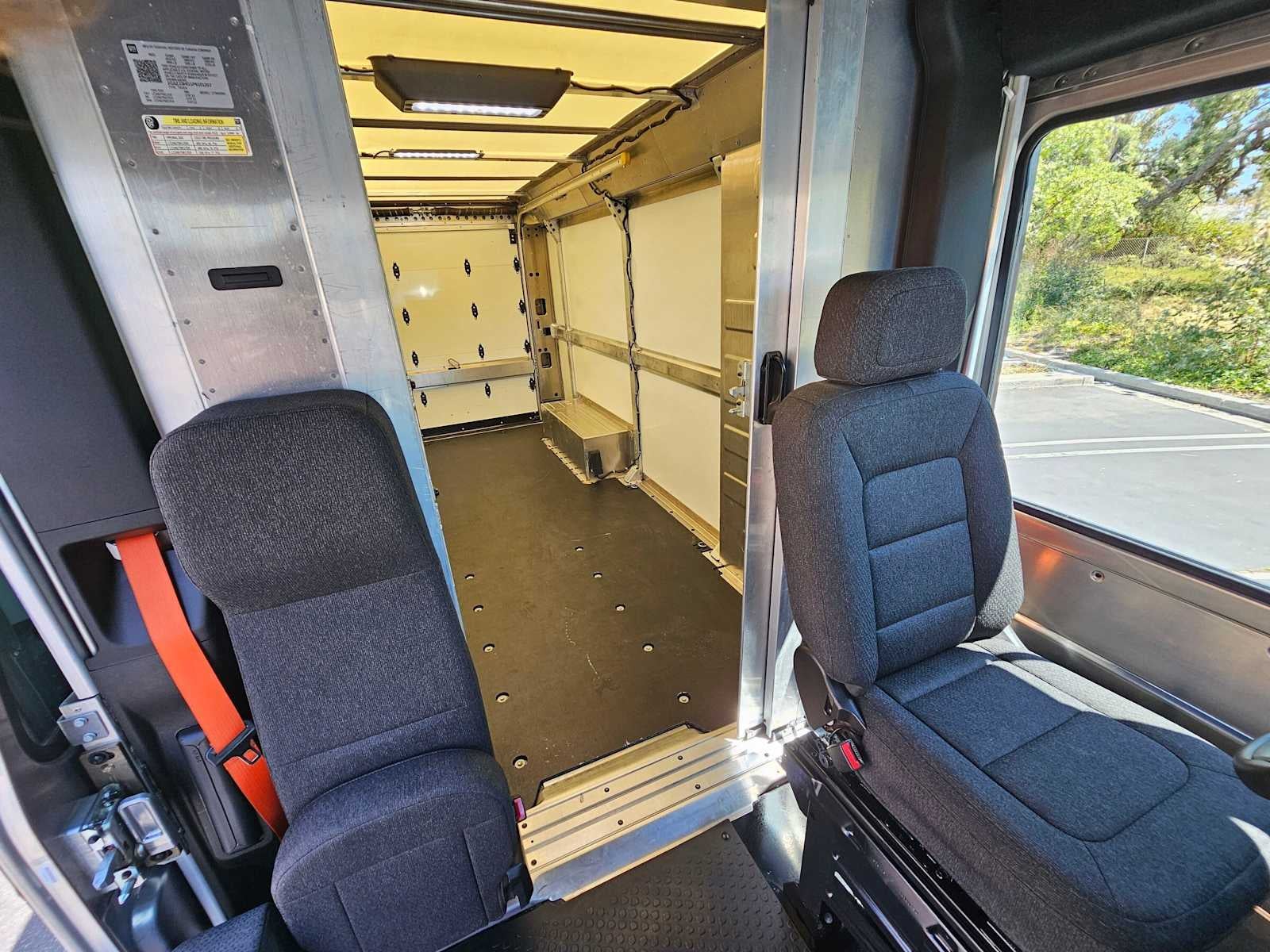 2023 BrightDrop Zevo 600 eAWD 600