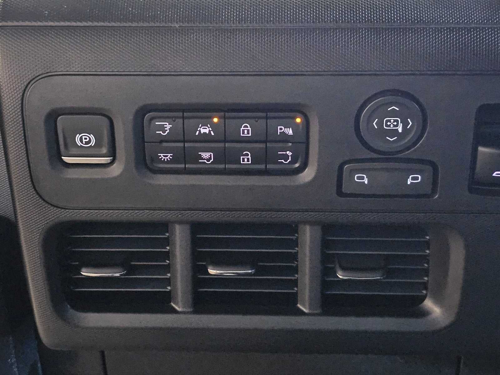 2023 BrightDrop Zevo 600 eAWD 600