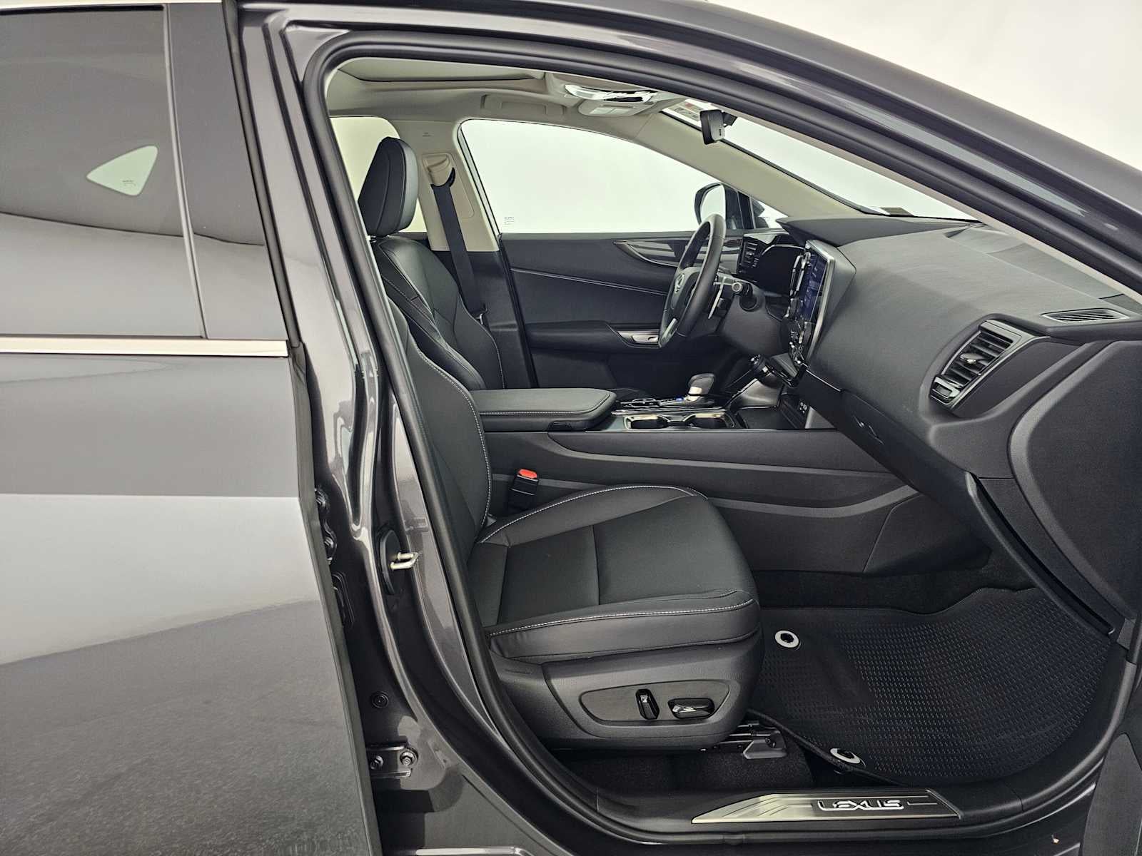 2025 Lexus NX 250 NX 250