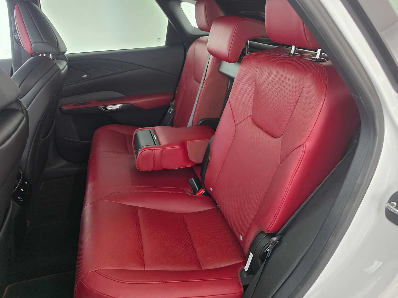 2023 Lexus RX 350 F SPORT Handling