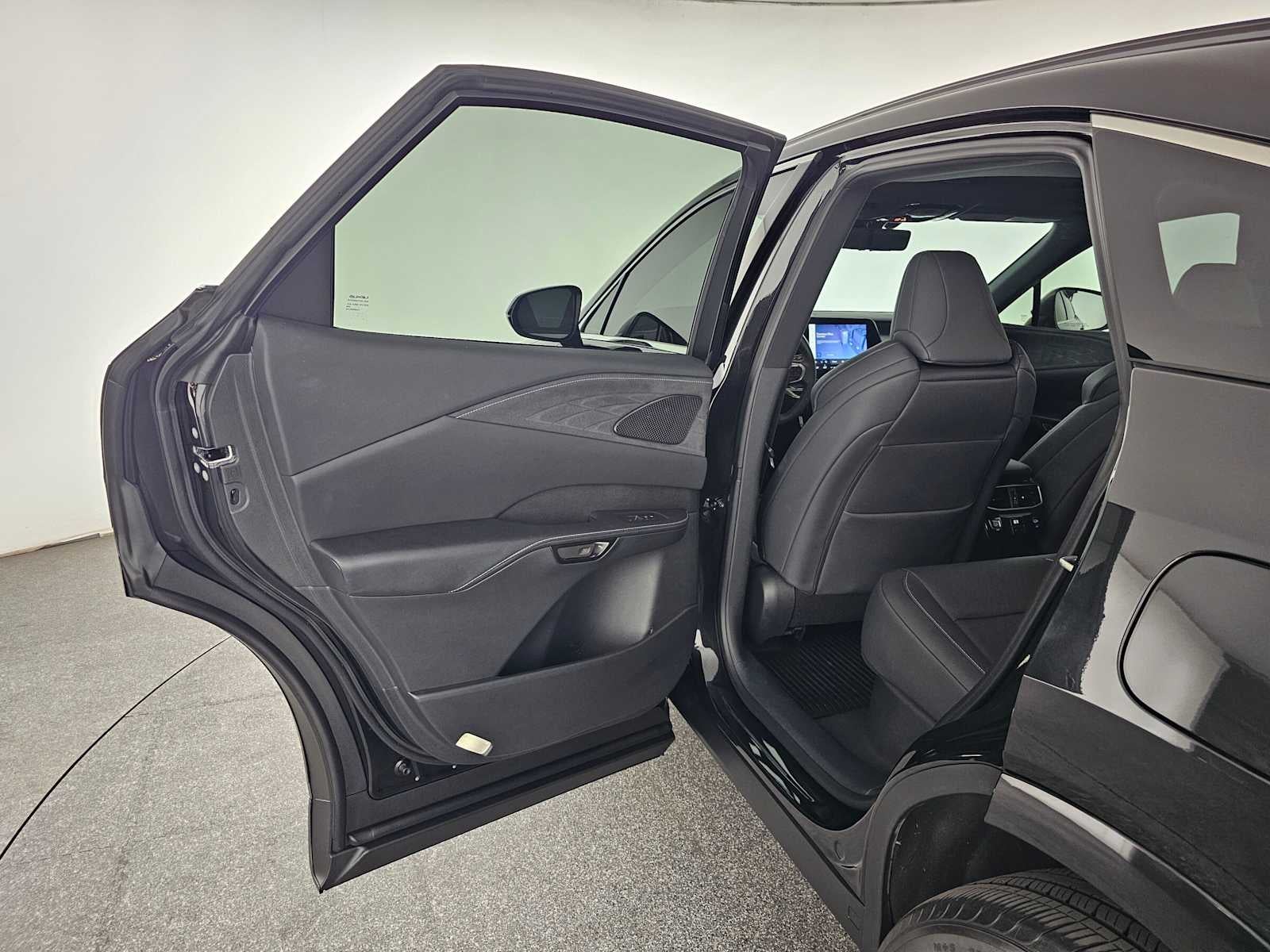 2023 Lexus RX 350 F SPORT Handling