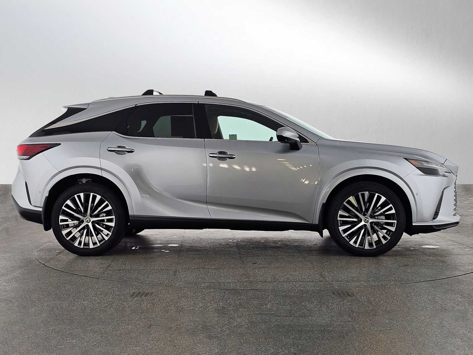 2025 Lexus RX Premium Plus