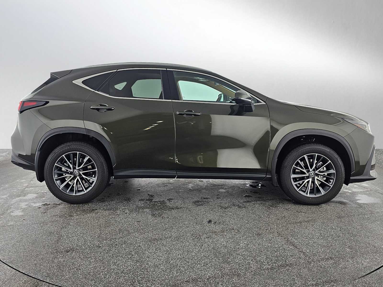 2025 Lexus NX Premium