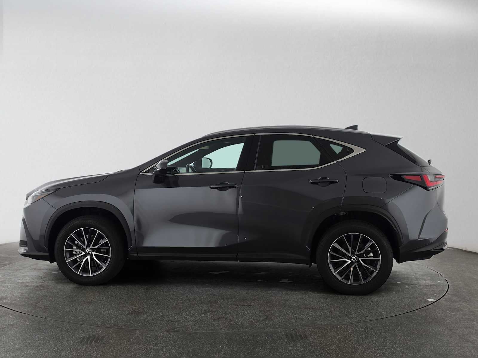 2024 Lexus NX 350h Premium