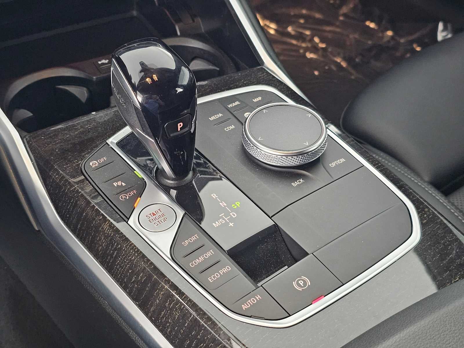 2022 BMW 3 Series 330i