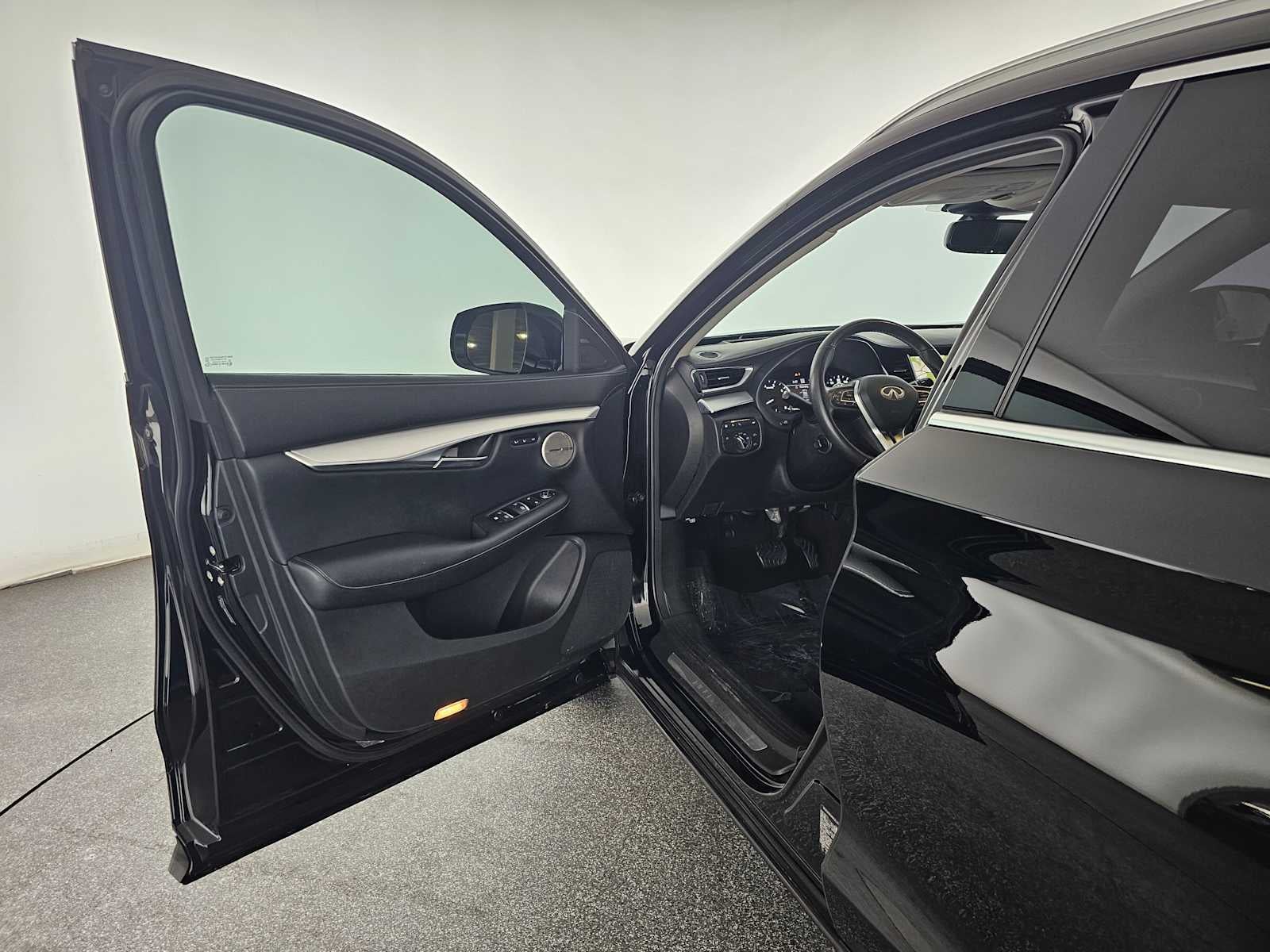 2021 INFINITI QX50 SENSORY
