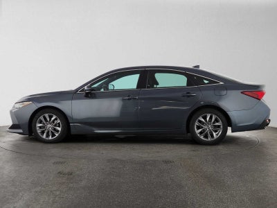 2020 Toyota Avalon XLE