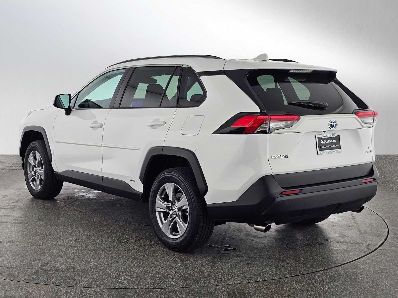 2024 Toyota RAV4 Hybrid LE