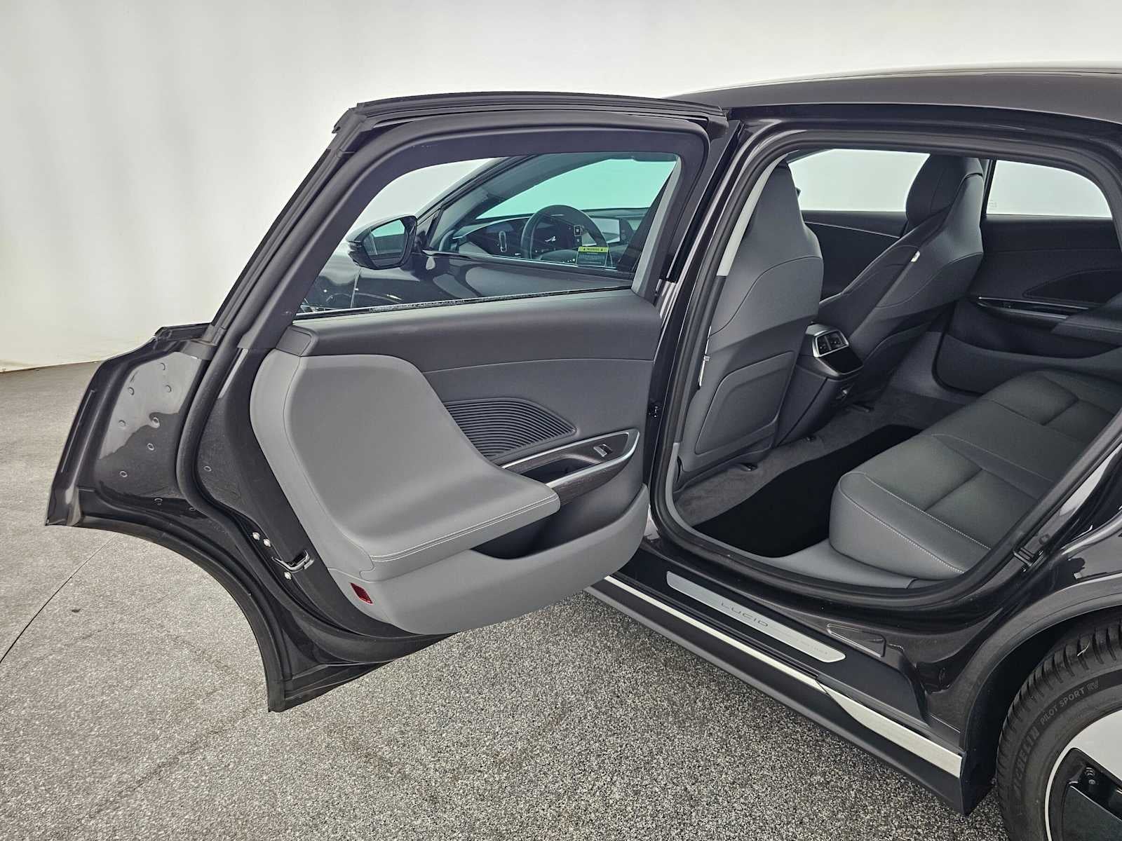 2025 Lucid Air Touring