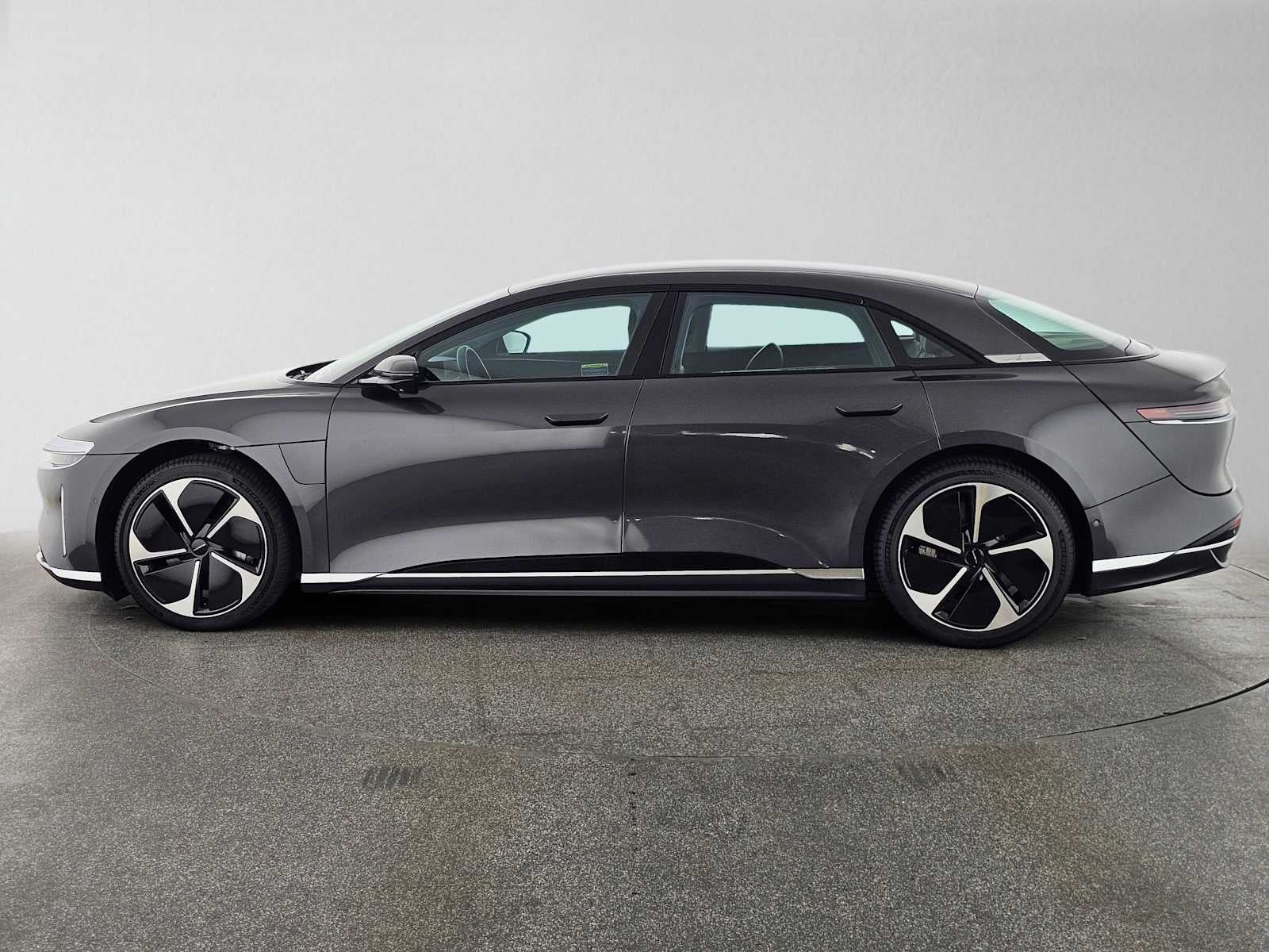 2025 Lucid Air Touring