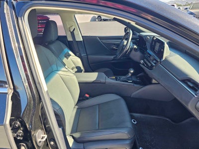 2025 Lexus ES 300h ES 300h