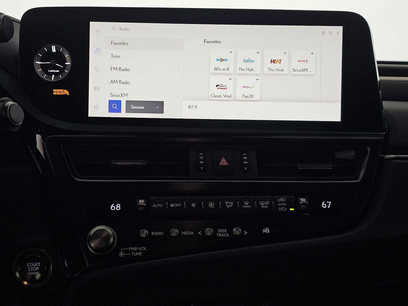 2023 Lexus ES 350 F SPORT Handling