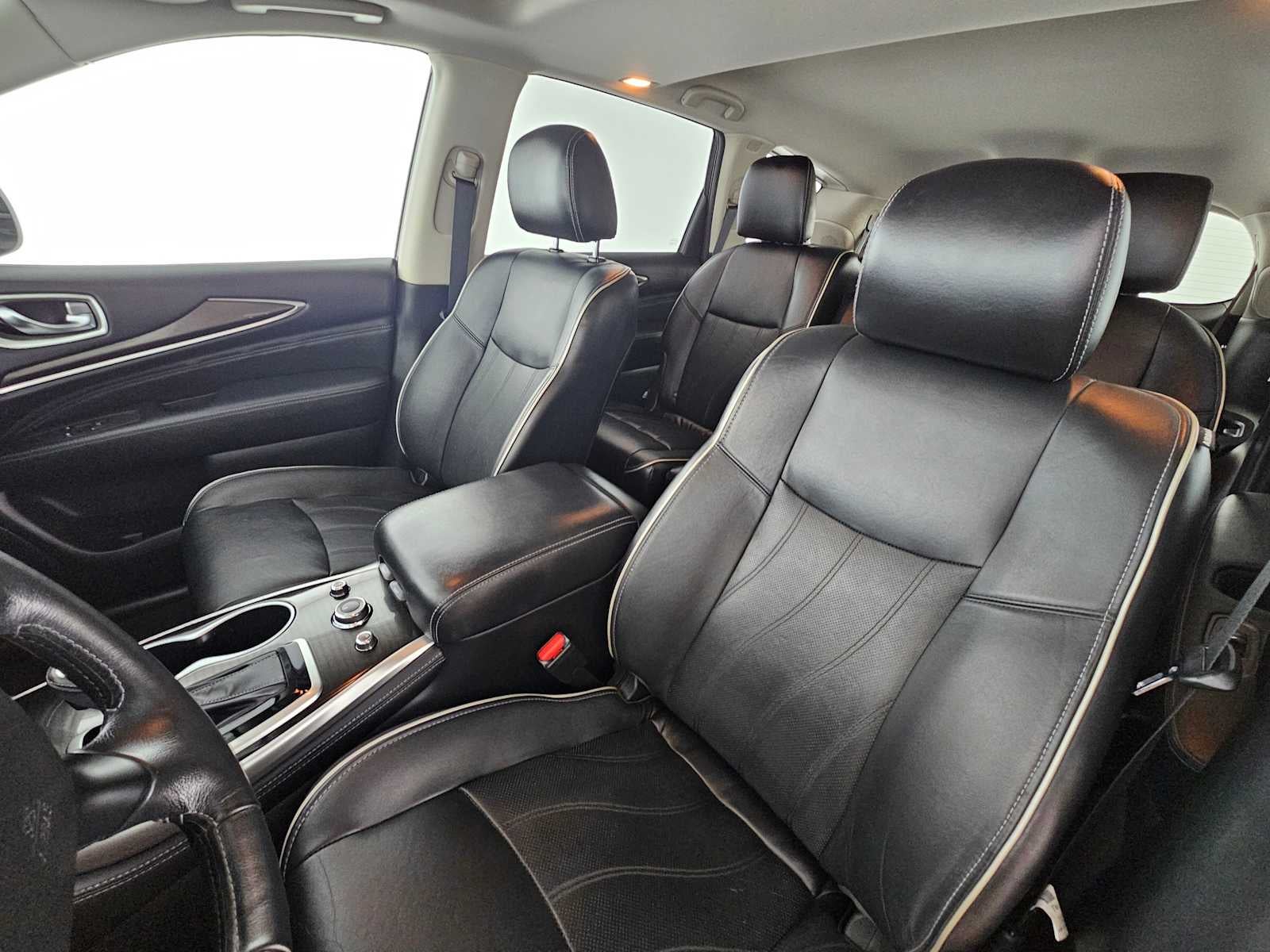 2017 INFINITI QX60 FWD