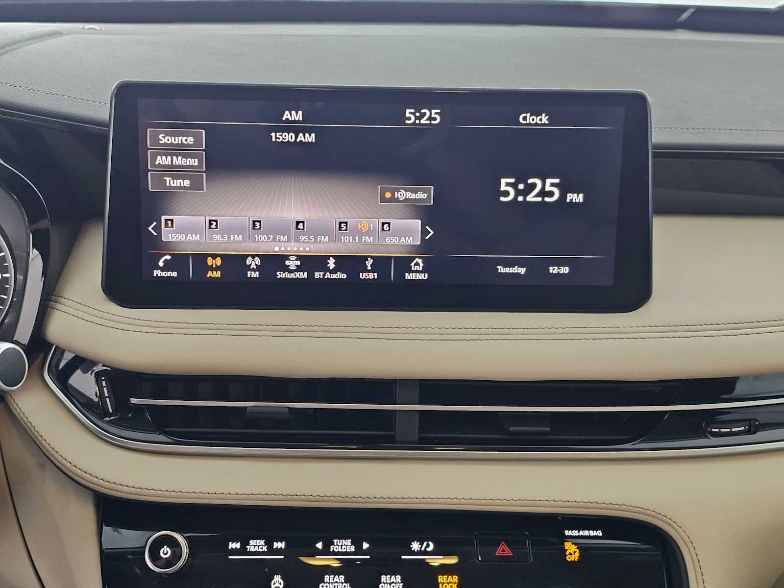 2022 INFINITI QX60 PURE