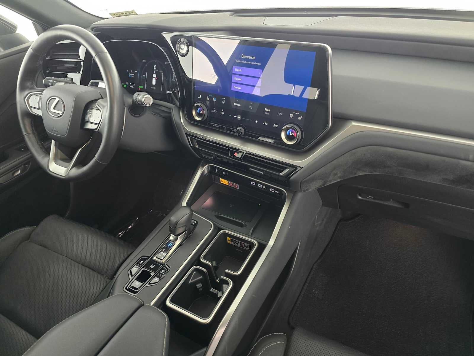 2025 Lexus TX 550h+ Luxury
