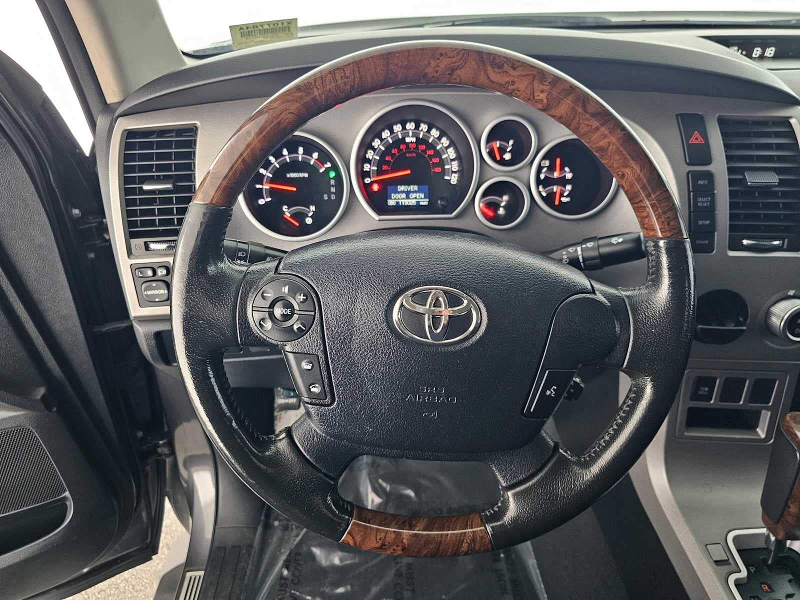 2011 Toyota Tundra LTD