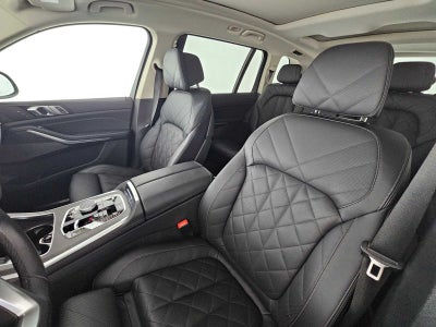 2025 BMW X7 xDrive40i xDrive40i