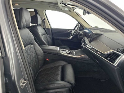 2025 BMW X7 xDrive40i xDrive40i