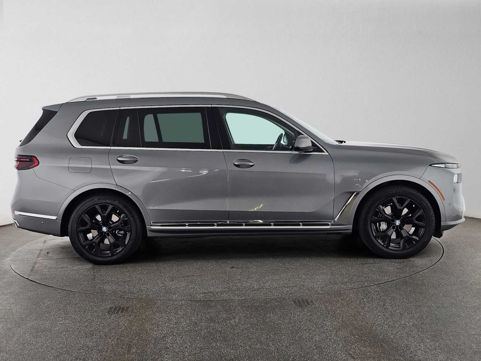 2025 BMW X7 xDrive40i xDrive40i
