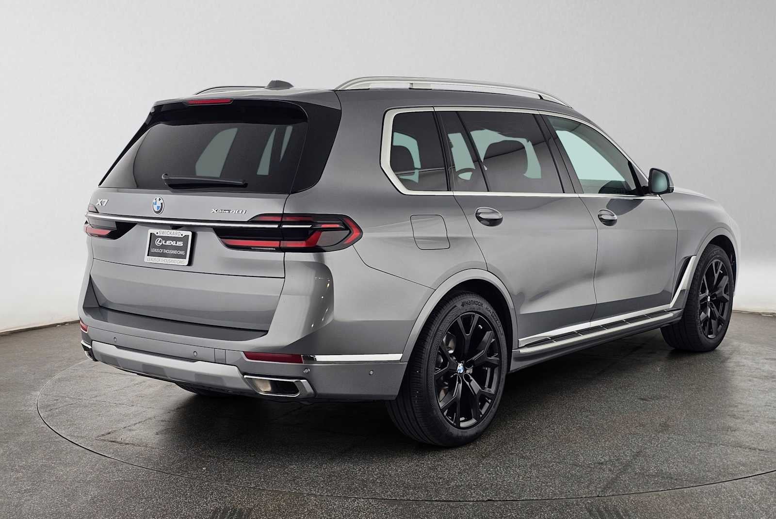 2025 BMW X7 xDrive40i xDrive40i
