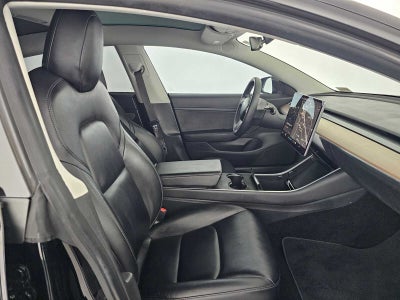 2020 Tesla Model 3 Standard Range